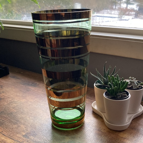 Bohemian glass vase - Picture 4 of 8